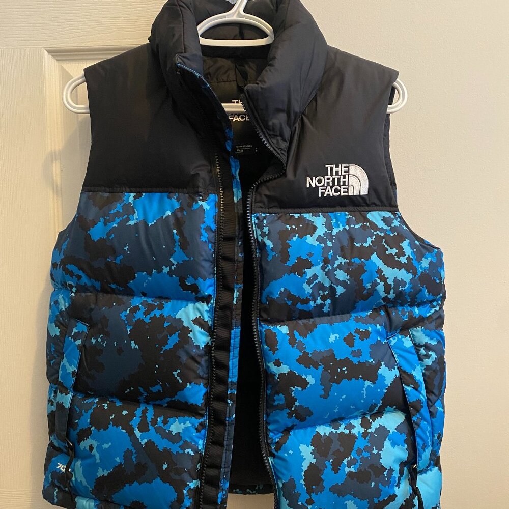 THE NORTH FACE retro 1996 NUPTSE 700 puffer vest camo blue size S